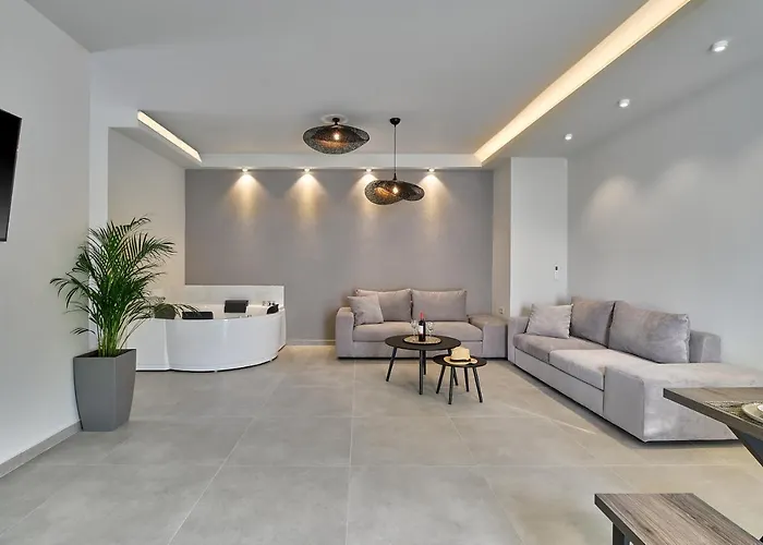 El Platanias Villa *